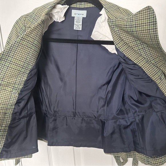Olive Green Cropped Blazer Jacket with Plaid Pattern - Picture 5 of 9